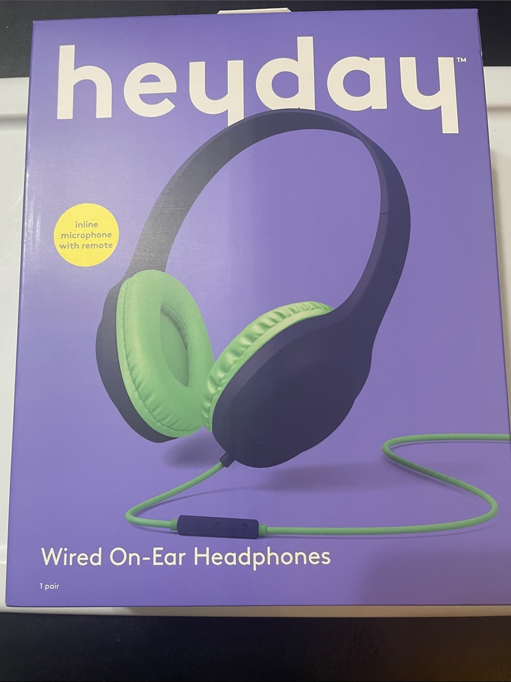 heyday Wired On-Ear Headphones - Black and Green NEW in BOX